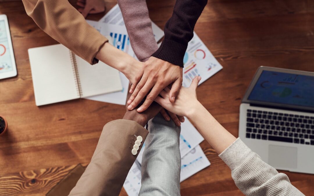 Drop den materielle julegave og giv dine medarbejdere en teambuildingoplevelse 